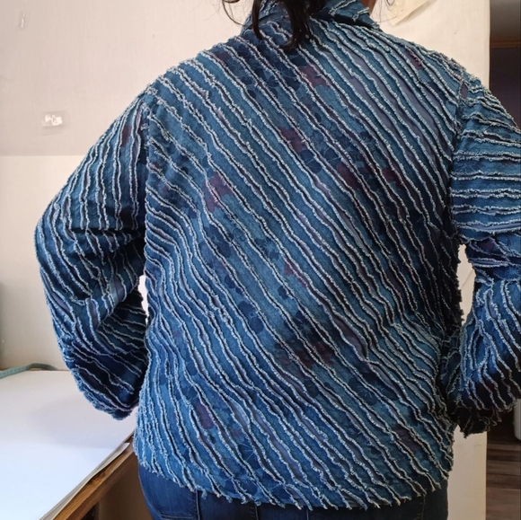 Denim jacket, sz XL, pockets,buttons Down, frayed patch, women,Boho. - Picture 6 of 17